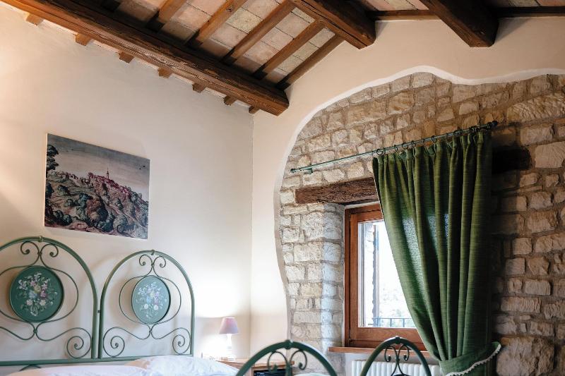 Le Fontanelle Country House image