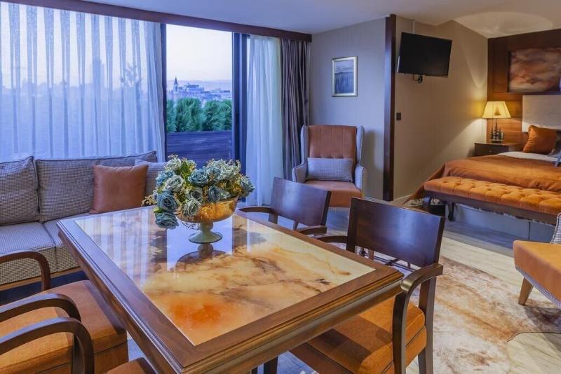 Lord Morgan Exclusive Design Cihangir image