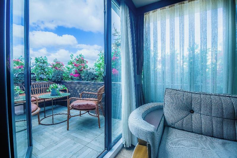 Lord Morgan Exclusive Design Cihangir image