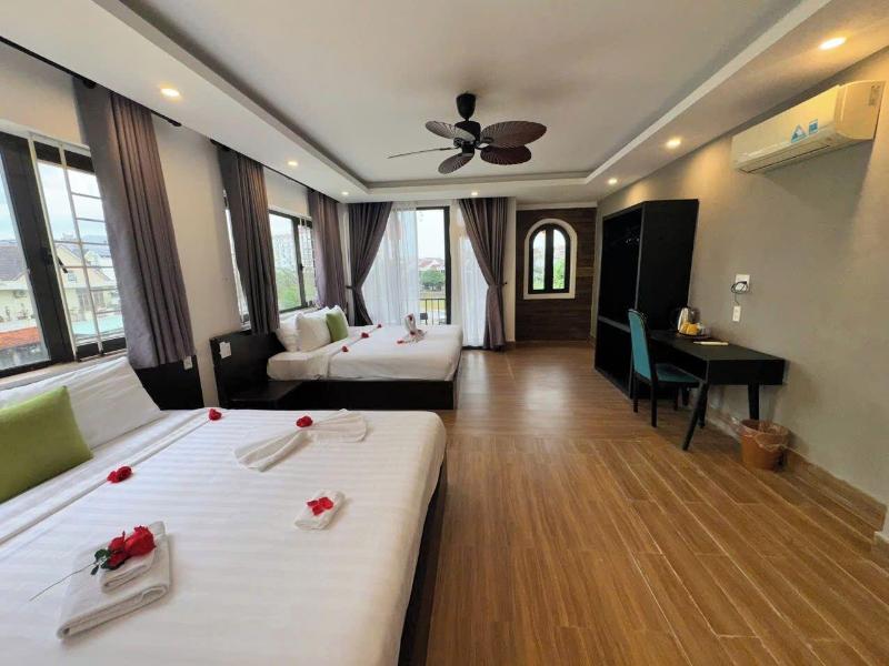 The Night Market Villa image