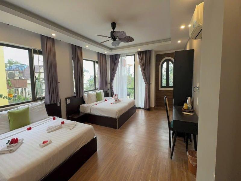 The Night Market Villa image