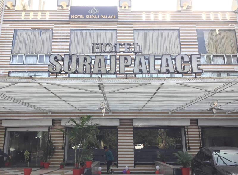 Hotel Suraj Palace image