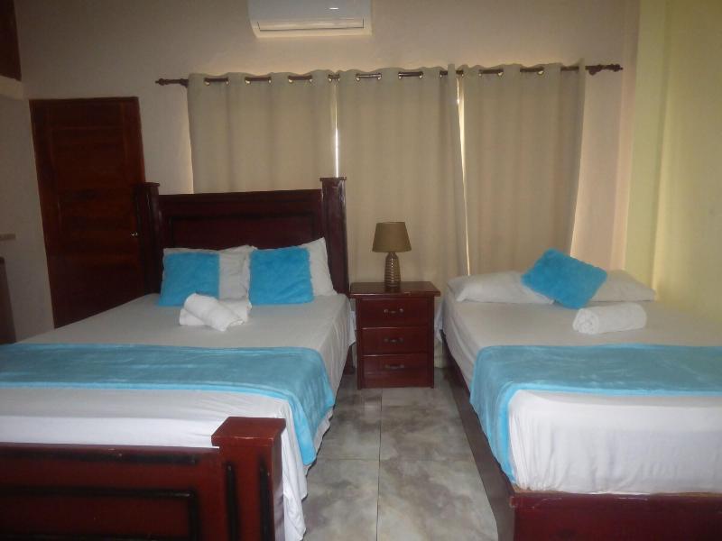 Hotel Enrique Ii image