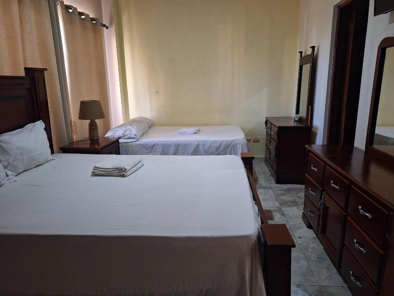 Hotel Enrique Ii image