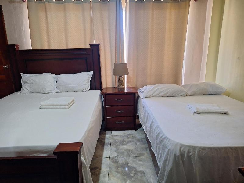 Hotel Enrique Ii image
