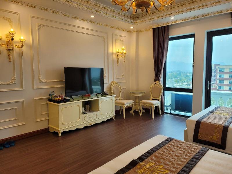 Hoa Dong Hotel image