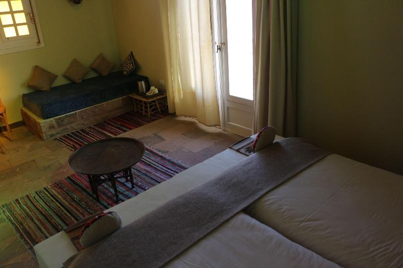 Artika Wadi Kiki image