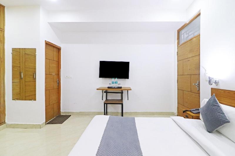 Hotel Trendy Residency image