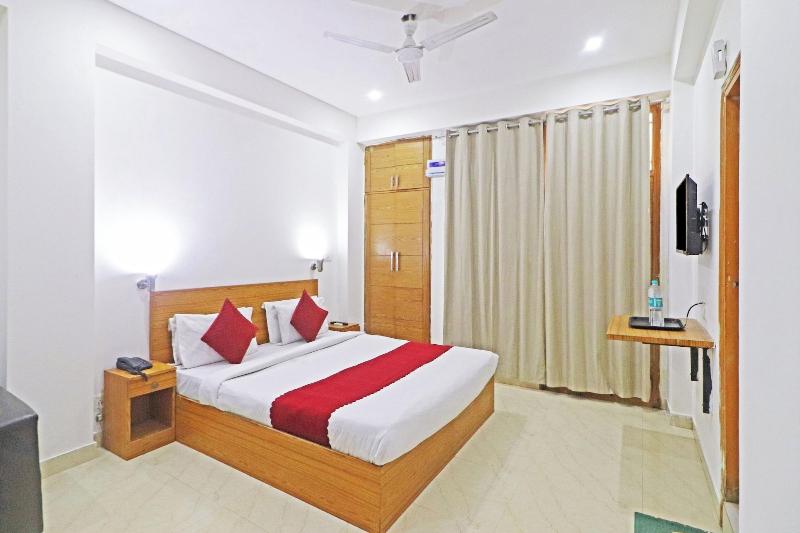 Hotel Trendy Residency image