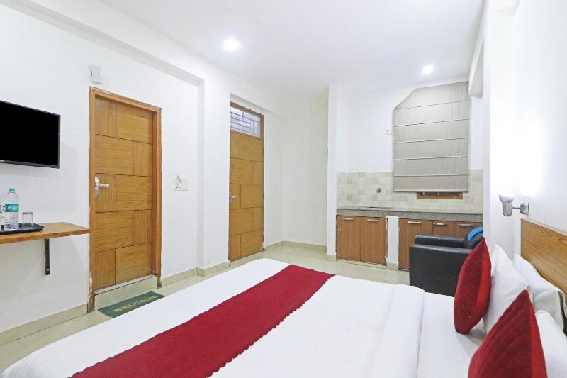 Hotel Trendy Residency image
