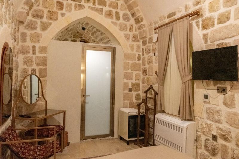 Ana Talia House image