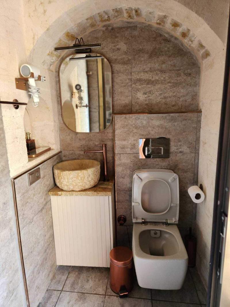 Ana Talia House image
