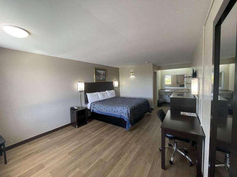 Royal Inn Motel — view