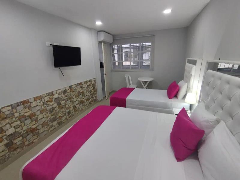 Hotel Bm 17 Cerca Al Mar image