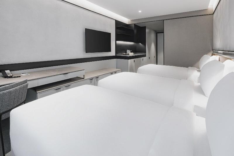Inventist Hotel Sports Academy image