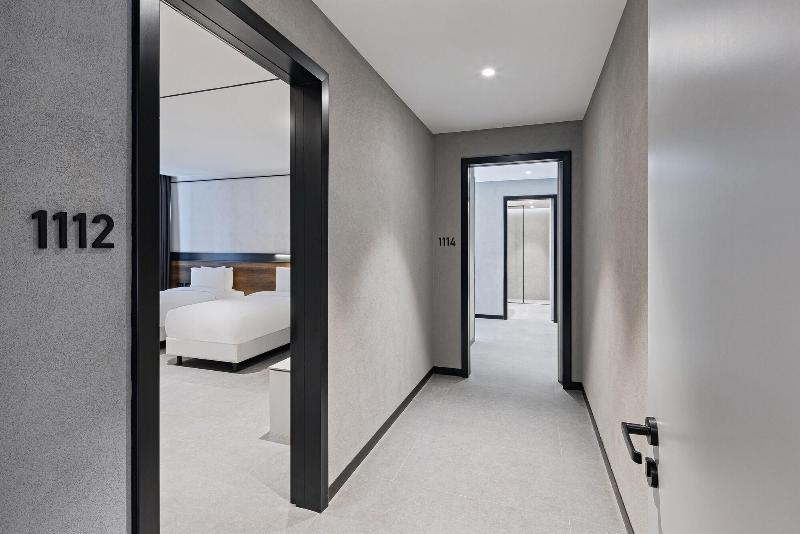 Inventist Hotel Sports Academy image