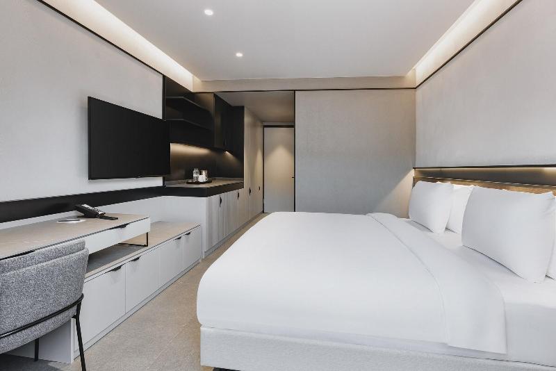 Inventist Hotel Sports Academy image