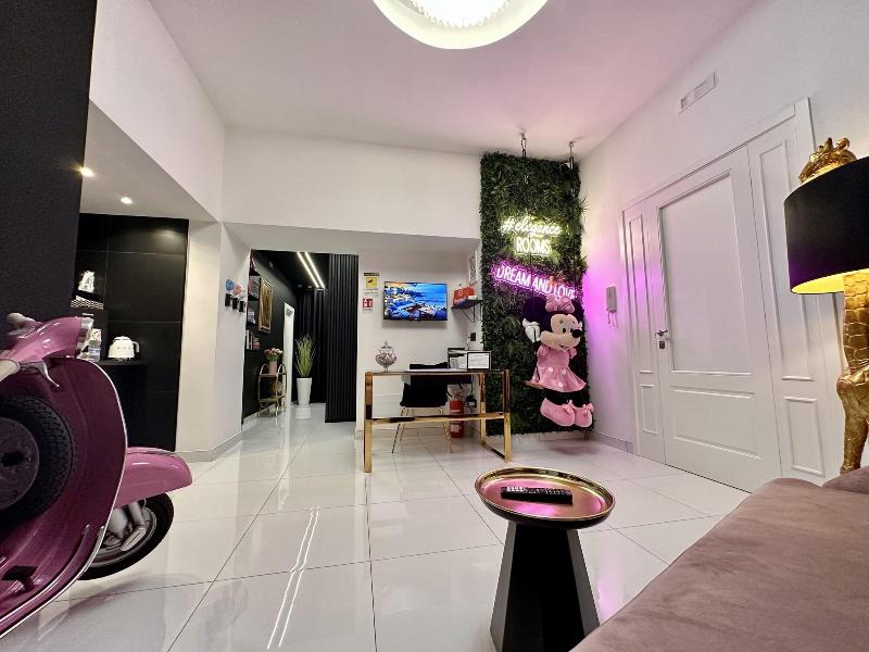 Elegance Rooms Spaccanapoli image