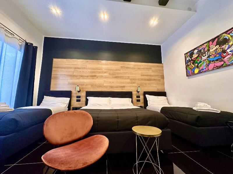 Elegance Rooms Spaccanapoli image