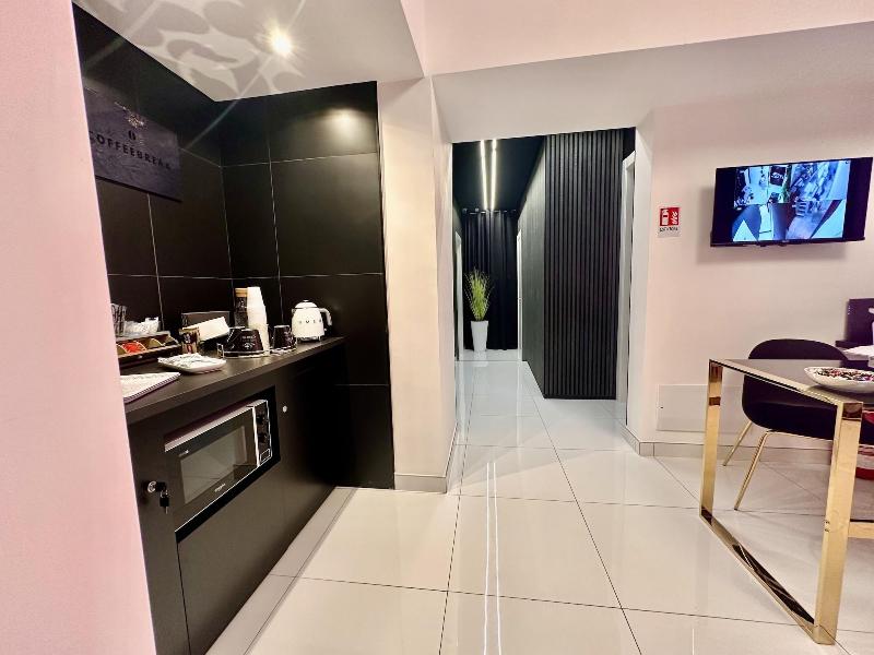 Elegance Rooms Spaccanapoli image