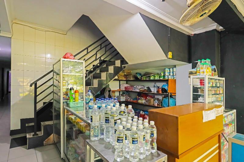 Spot On 92492 Pelita Satu image