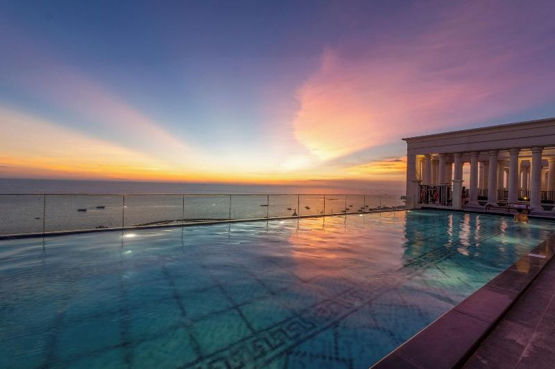 Hillside Luxury Phu Quoc Apartment image