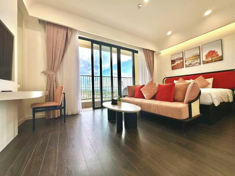 Hillside Luxury Phu Quoc Apartment image