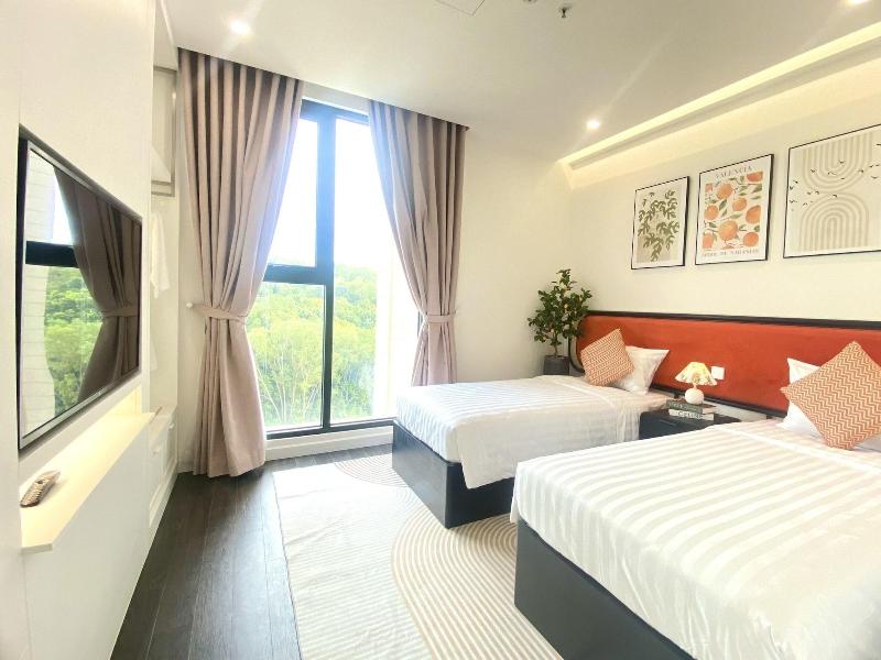 Hillside Luxury Phu Quoc Apartment image