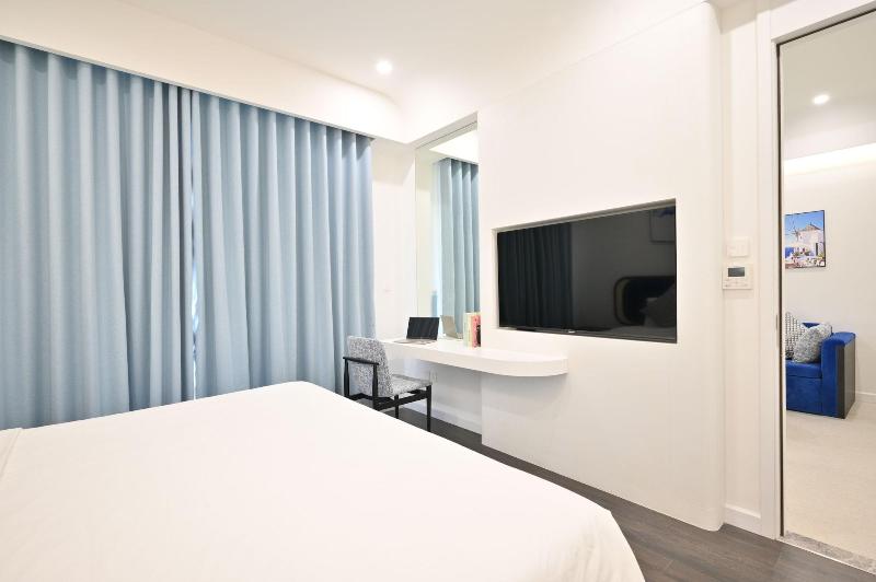 Hillside Luxury Phu Quoc Apartment image