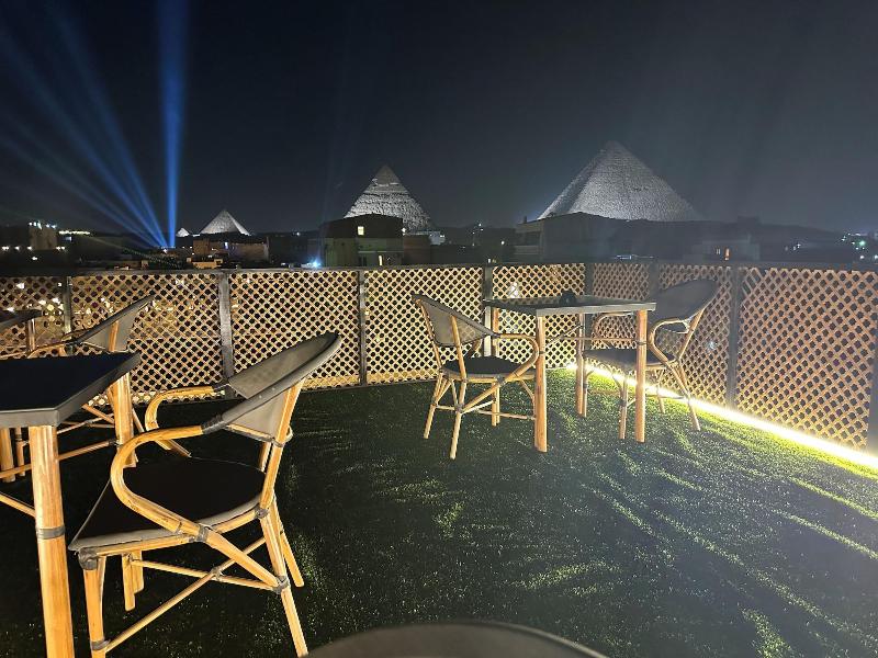 Nefertari Pyramids View Inn image