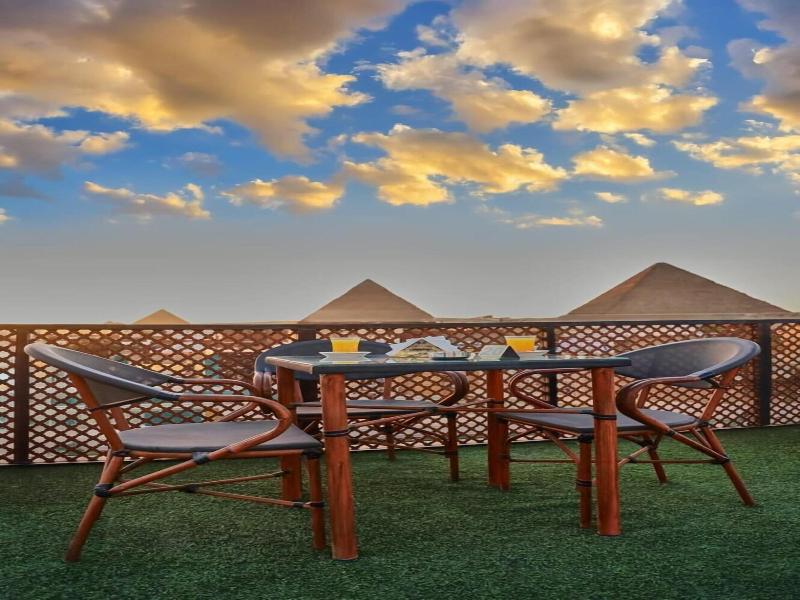 Nefertari Pyramids View Inn image