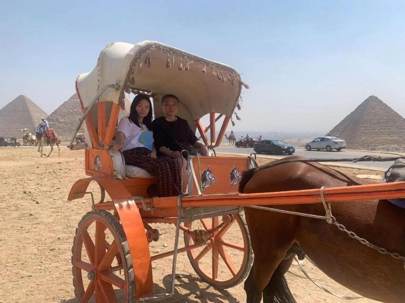 Nefertari Pyramids View Inn image