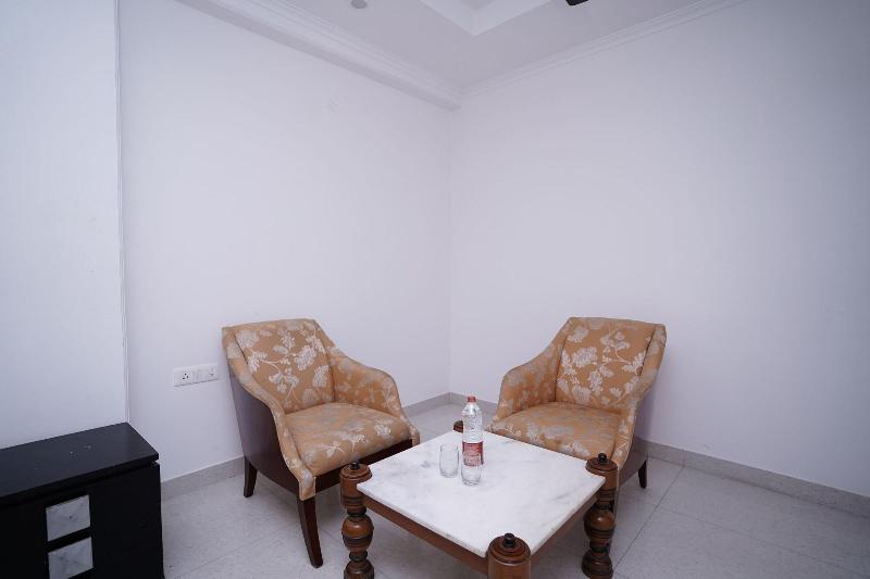 Hotel Lyf Corporate Suites Noida Sec 56 image