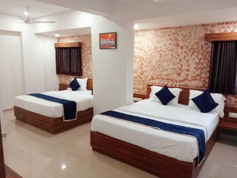 Hotel Royal Gold image