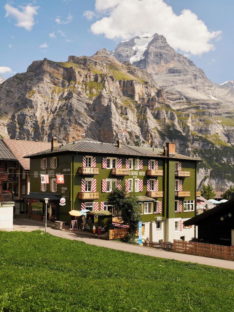 Drei Berge Hotel image