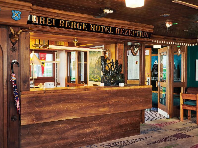 Drei Berge Hotel image