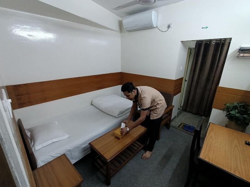 Shahin Hotel Residential image