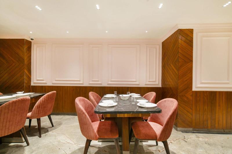 Hathili Hotel And Restaurant