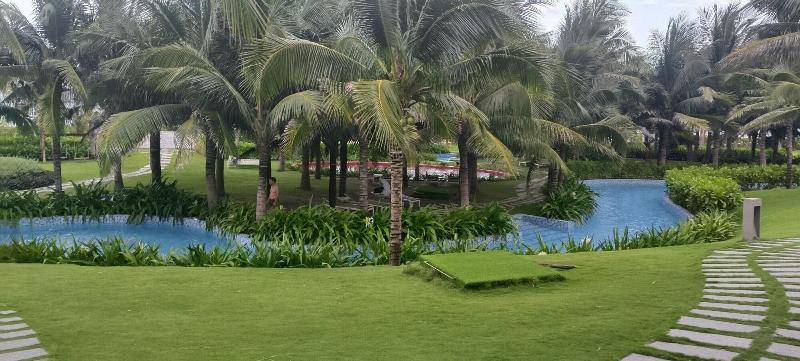 The Western Seaview Cam Ranh Condotel image