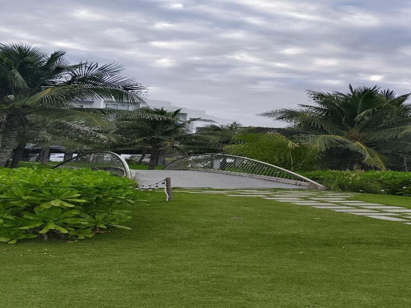 The Western Seaview Cam Ranh Condotel image