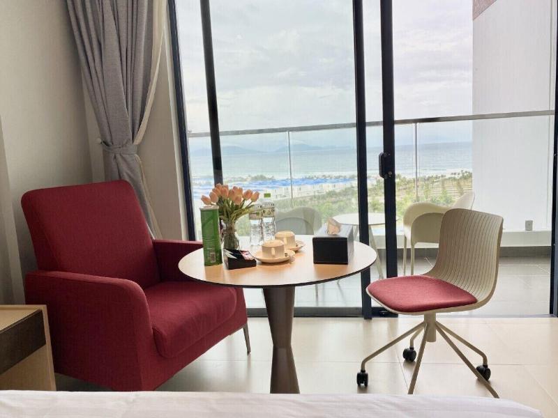 The Western Seaview Cam Ranh Condotel image