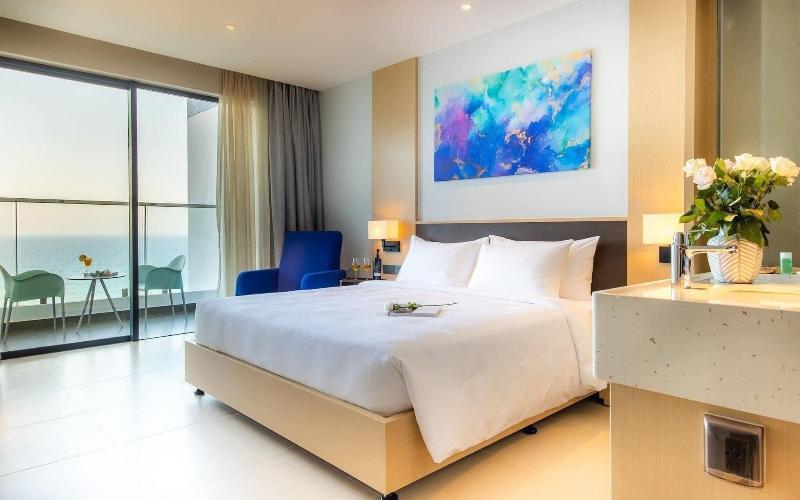 The Western Seaview Cam Ranh Condotel image