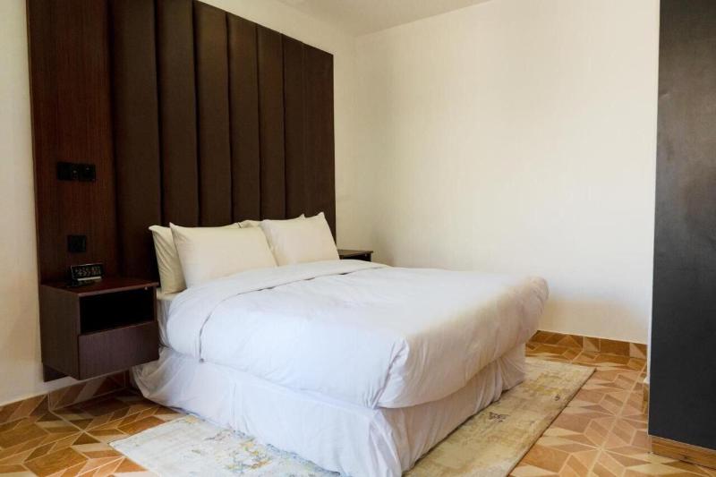 Jotani Living Hotel And Suites image
