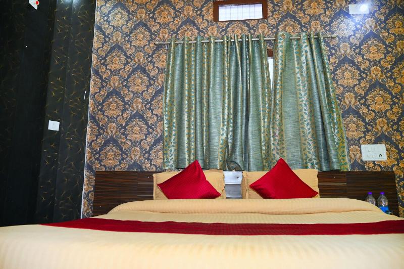 Hotel Umaid Villa image