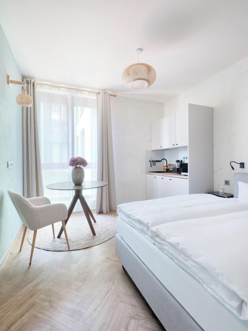 Phil Max Hotel Apartments Messe image