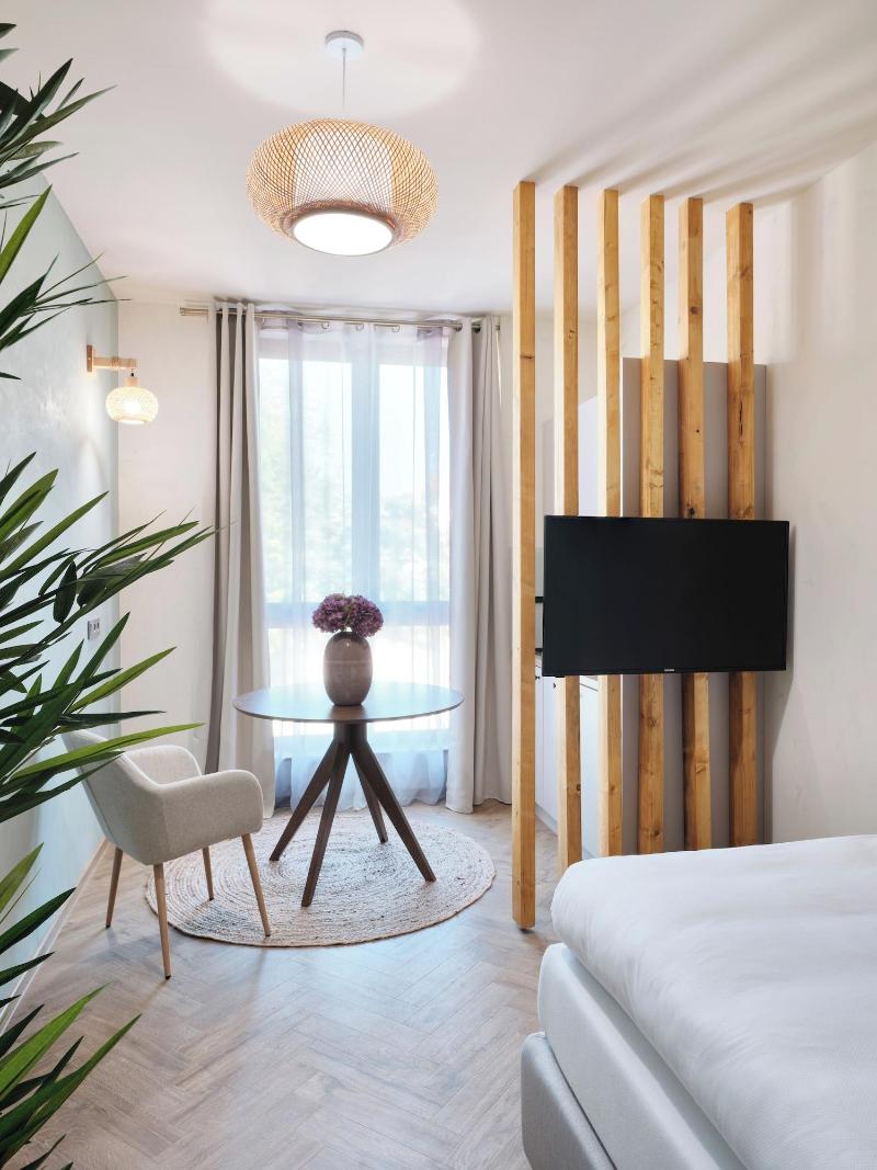 Phil Max Hotel Apartments Messe image