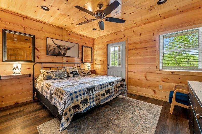 Dollywood Delights By Ghosal Luxury Lodging — photo 14