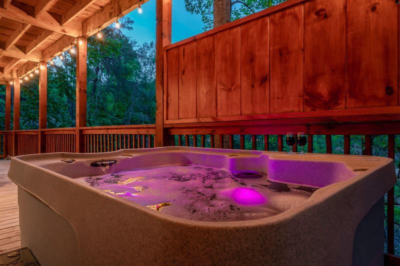 Dollywood Delights By Ghosal Luxury Lodging — photo 6