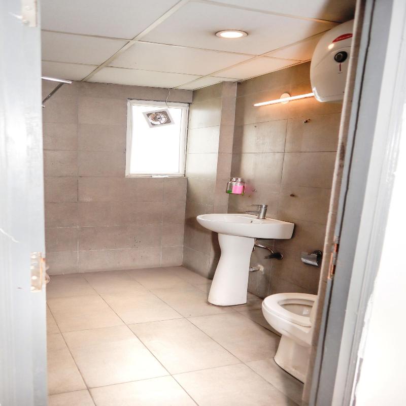 Hotel Noida Grand 121 image