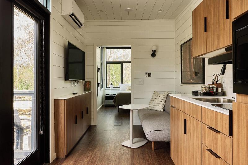 Autocamp Sequoia image